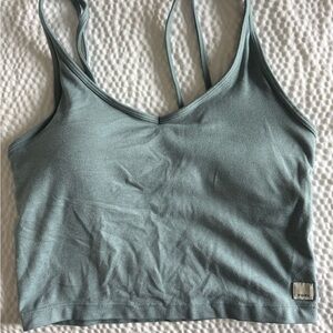 Vuori halo performance crop